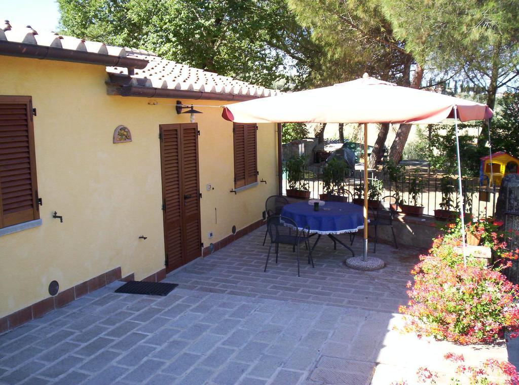 Agriturismo Podere Ossaia Cortona Pokój zdjęcie